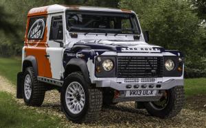 Bowler Defender Challenge Car '2014